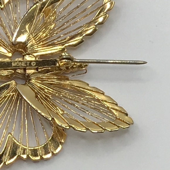 VINTAGE Monet Butterfly Wire Wings Brooch Pin Gold Tone Pin Estate Ins… - Picture 8 of 9